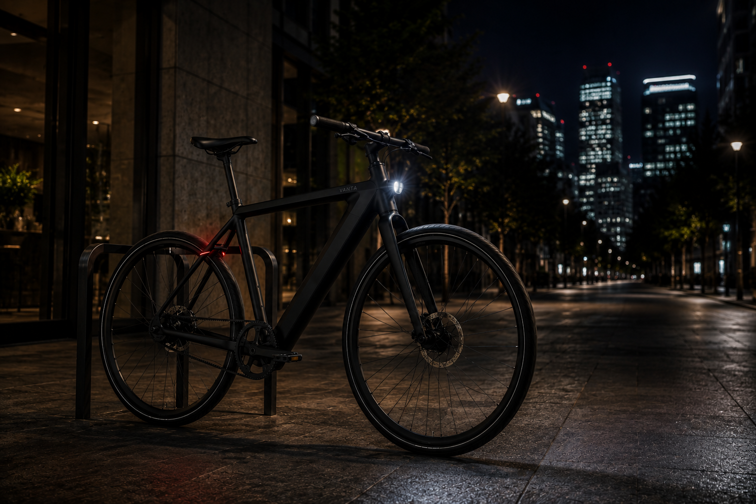 R1 waiting in a quiet city at night